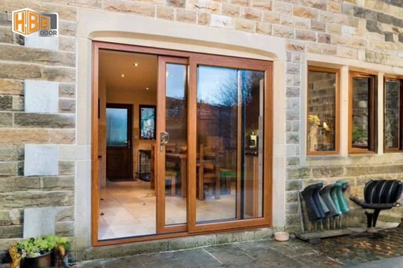 Nhôm Xingfa màu gỗ: Xu hướng cửa sang trọng, bền đẹp 2025